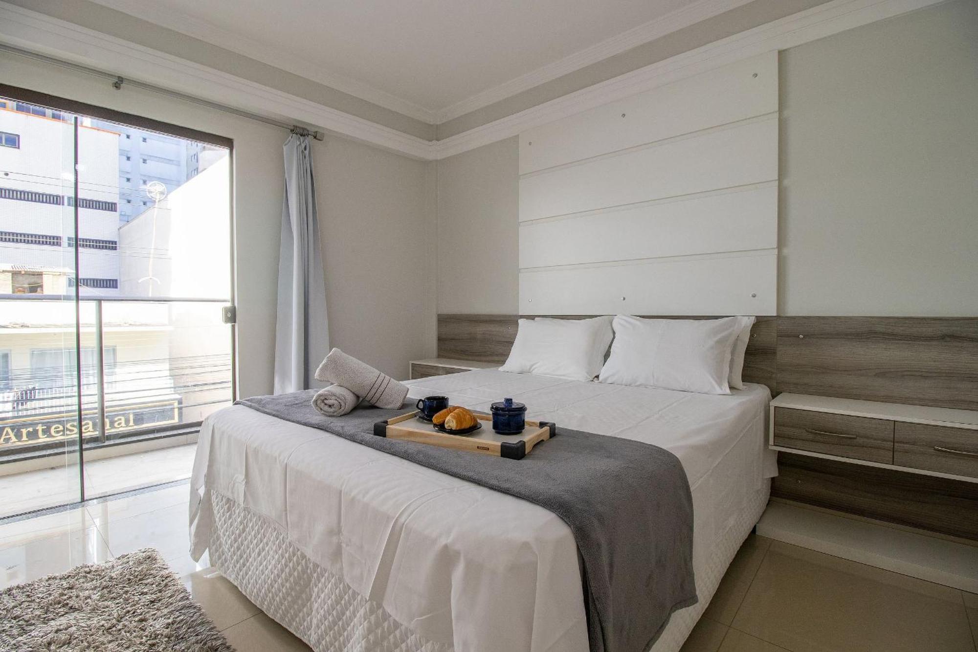 Apartamento Mau21 - Av. Brasil. 3 Dorm, Climatizado, Churrasq *