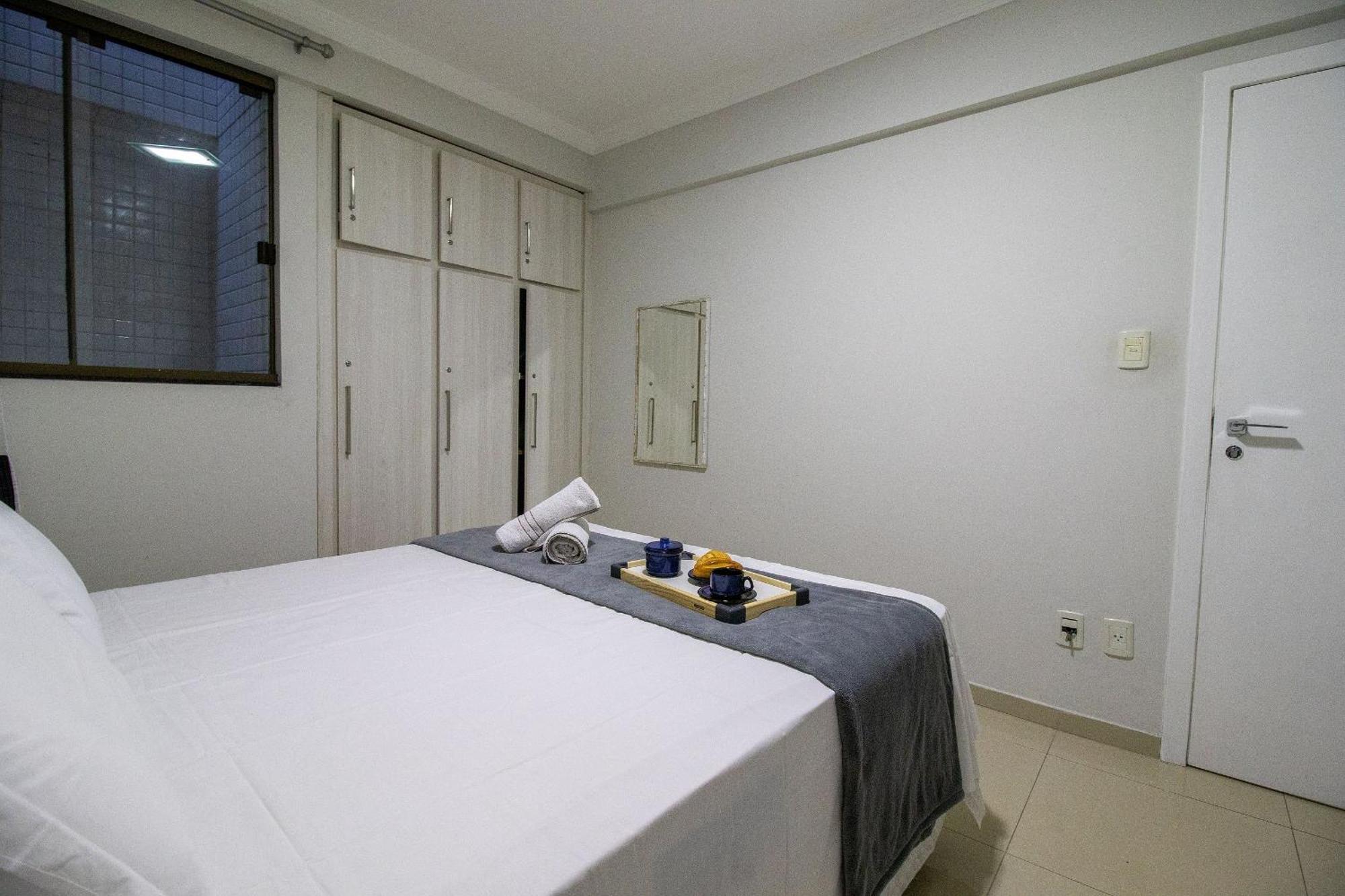 Mau21 - Av. Brasil. 3 Dorm, Climatizado, Churrasq