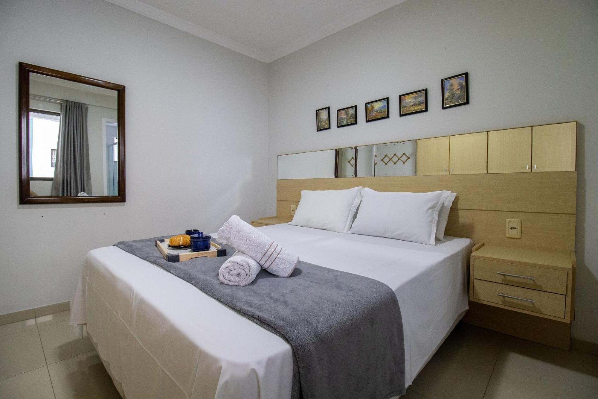 Apartamento Mau21 - Av. Brasil. 3 Dorm, Climatizado, Churrasq