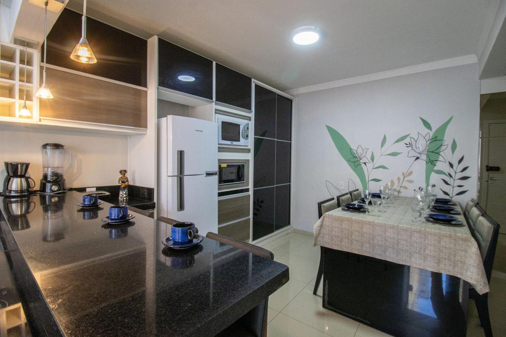 Apartamento Mau21 - Av. Brasil. 3 Dorm, Climatizado, Churrasq *